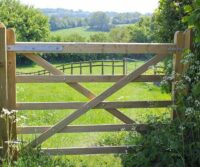5 Bar Wooden Field Gates 25 Year Guarantee - Image 3
